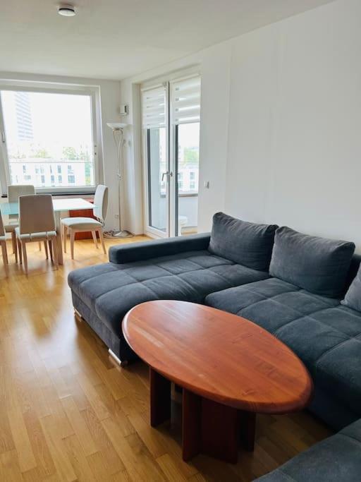 Appartement Gemutliche 3-zimmer *